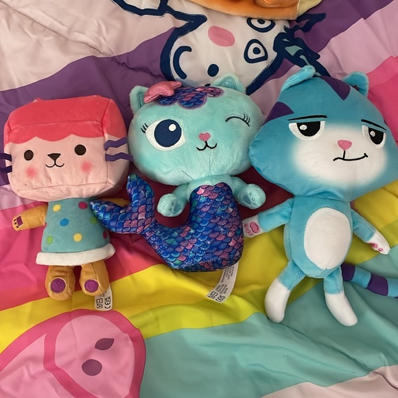 Gabby’s Dollhouse plush toys - Picture 2 of 5